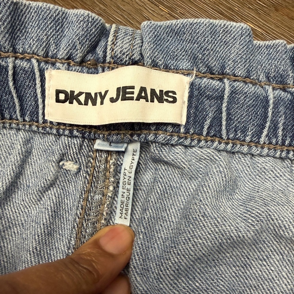 DKNY Wide Leg Cropped Denim Paper Bag Waist Trendy Jeans Women L - Picture 4 of 10